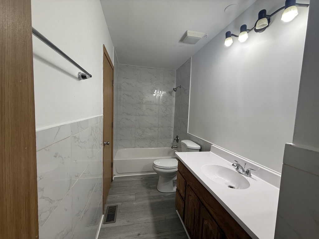 1954 Nautilus Lane - Photo 5