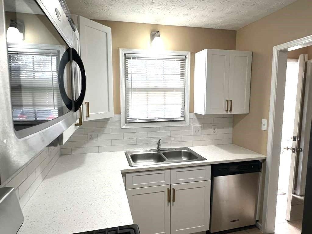 2378 Cove Road - Photo 8