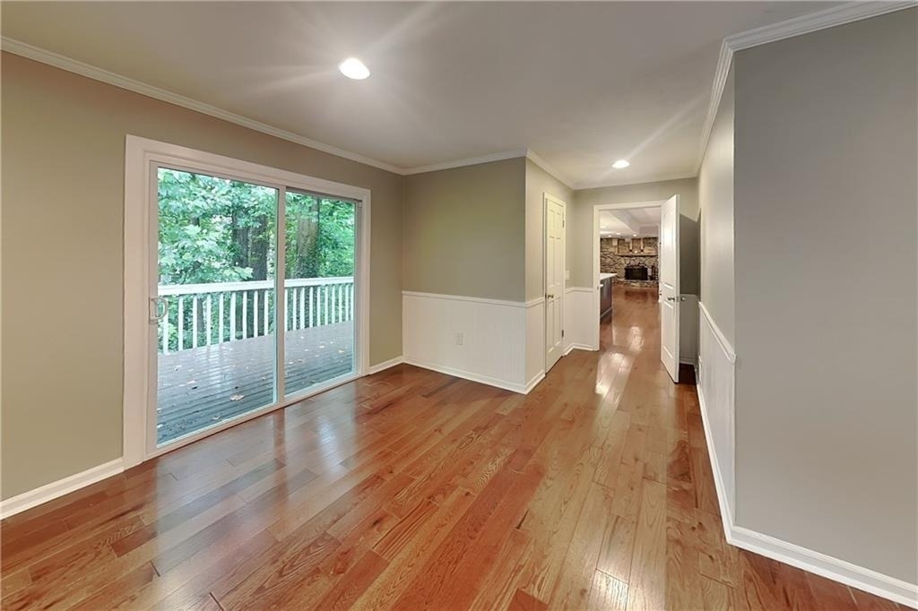 4623 Huntridge Drive Ne - Photo 11