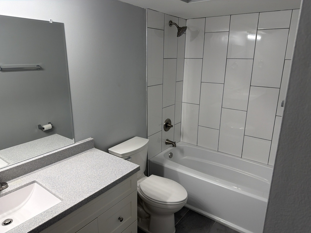 110 W 66th Street - Photo 6