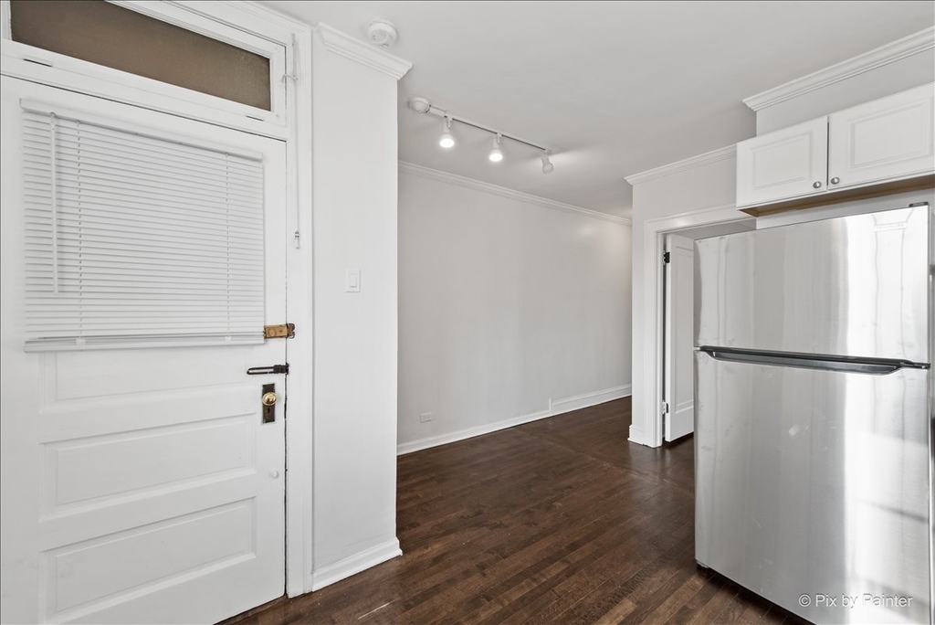 5428 N Campbell Avenue - Photo 8