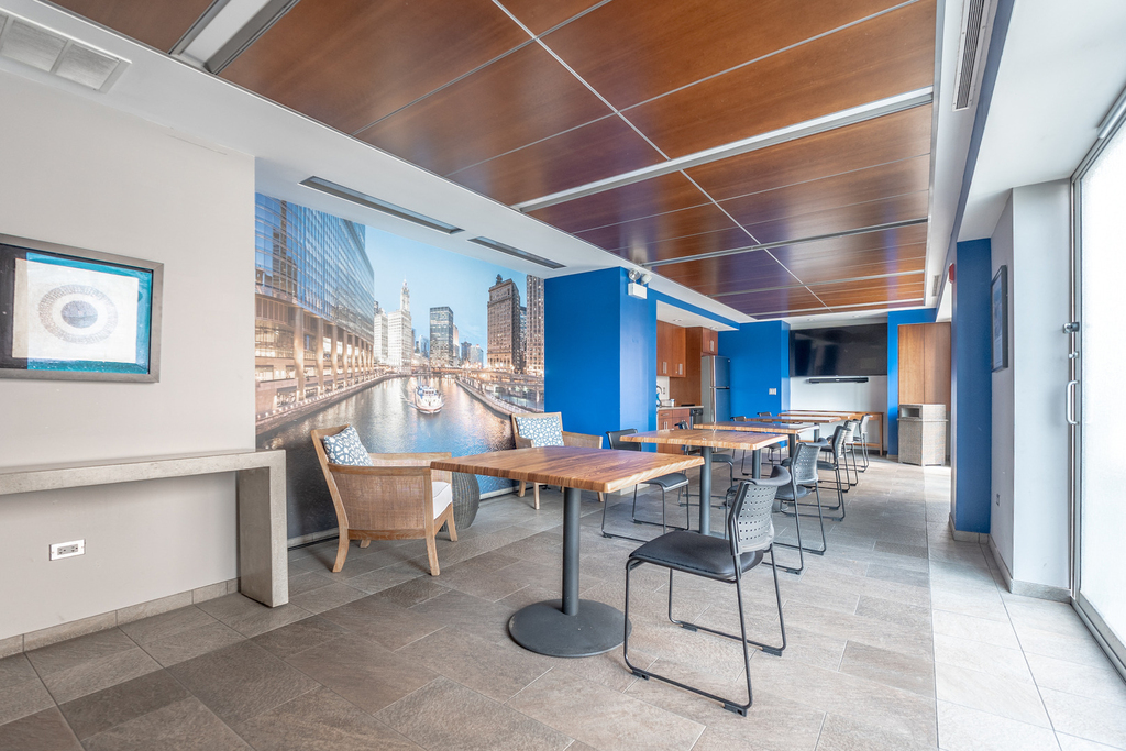 777 N Michigan Avenue - Photo 18