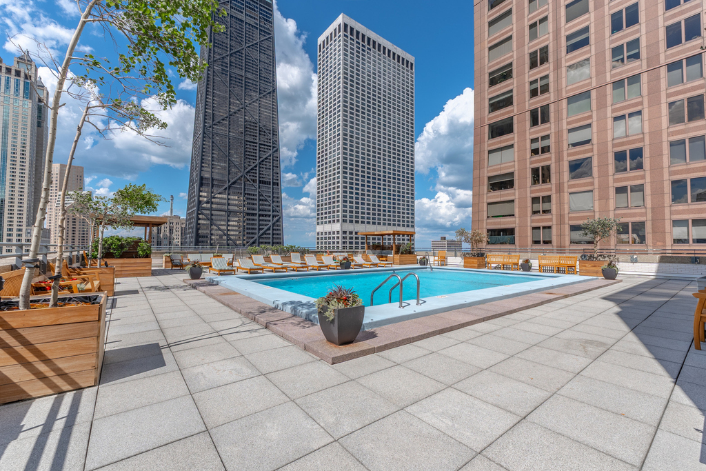 777 N Michigan Avenue - Photo 21