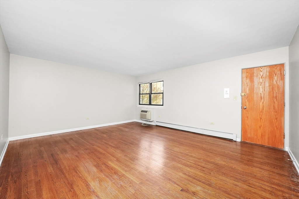 309 Sherman Avenue - Photo 2