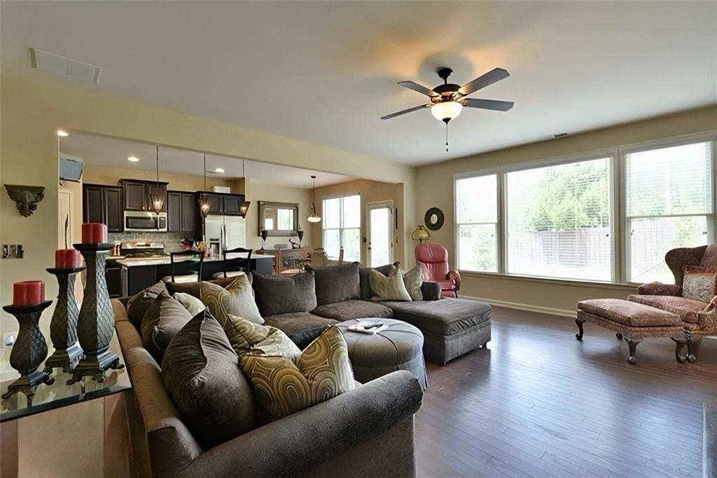 8455 Village School Drive - Photo 4