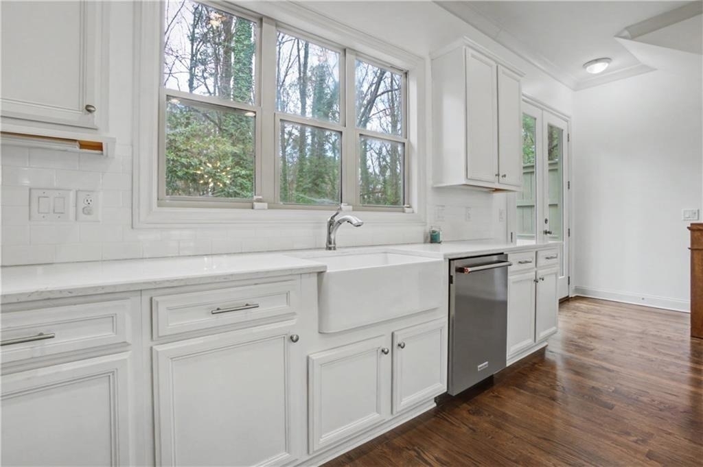 2500 Skyland Drive Ne - Photo 18