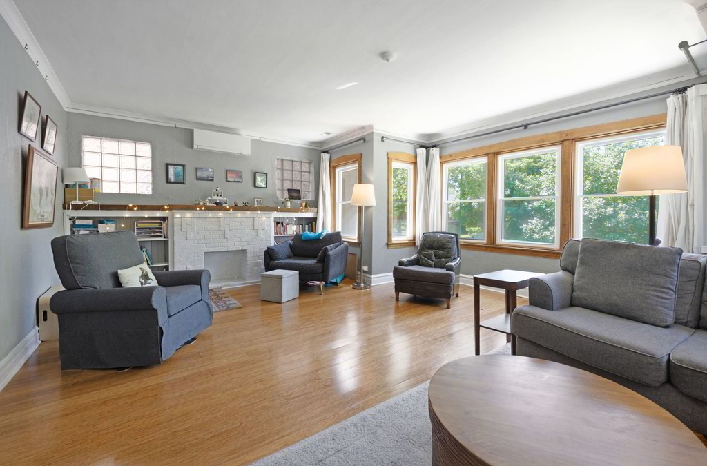 2924 W Giddings Street - Photo 1