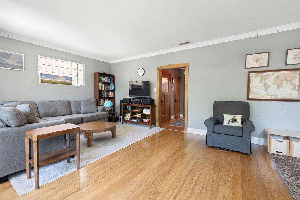 2924 W Giddings Street - Photo 3