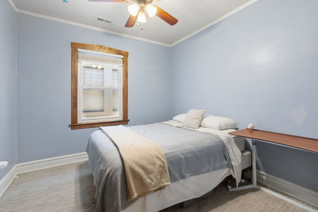 2924 W Giddings Street - Photo 7