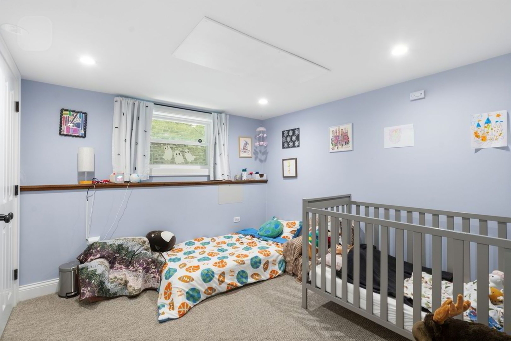 2924 W Giddings Street - Photo 22