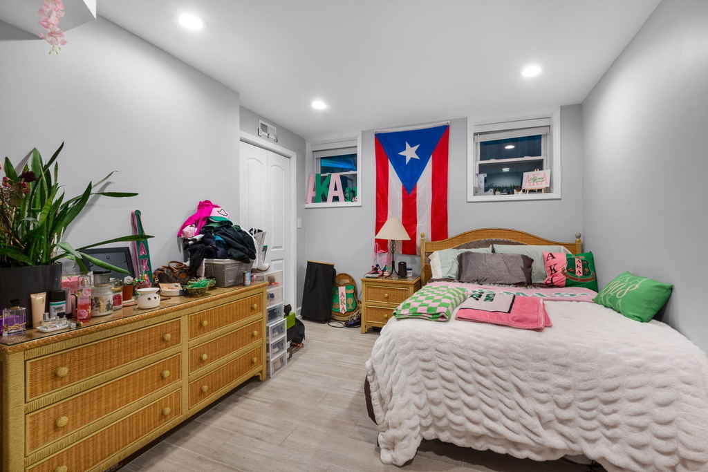 1135 W Farwell Avenue - Photo 11
