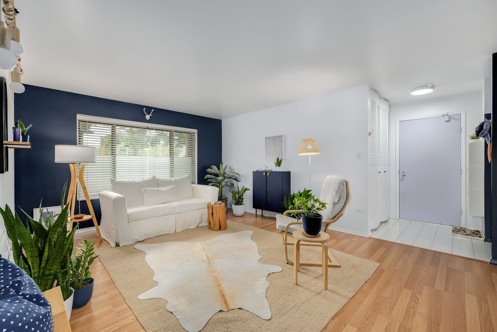 6109 Knoll Wood Road - Photo 4