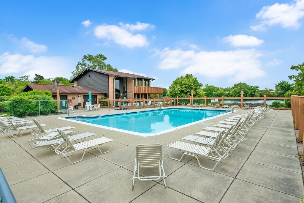 6109 Knoll Wood Road - Photo 19