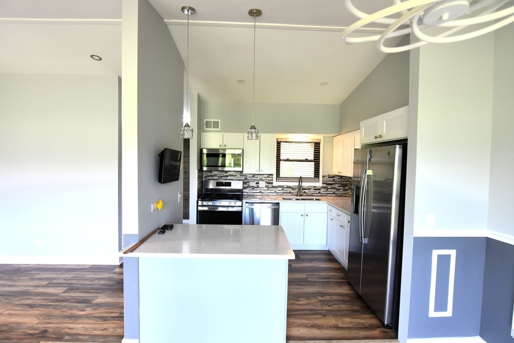 1285 Bamburg Court - Photo 9