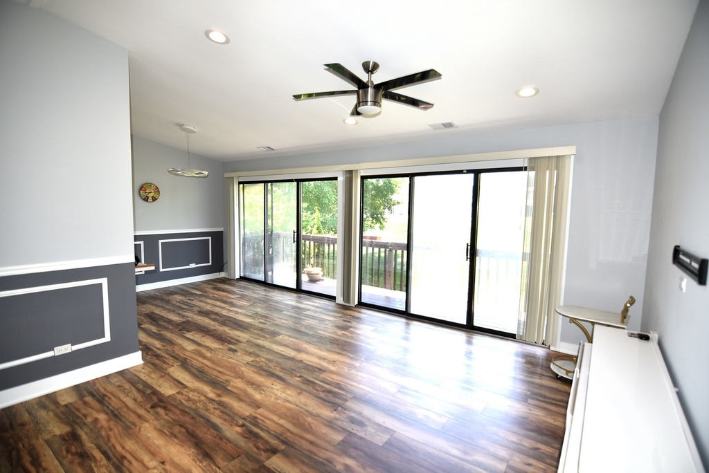 1285 Bamburg Court - Photo 14