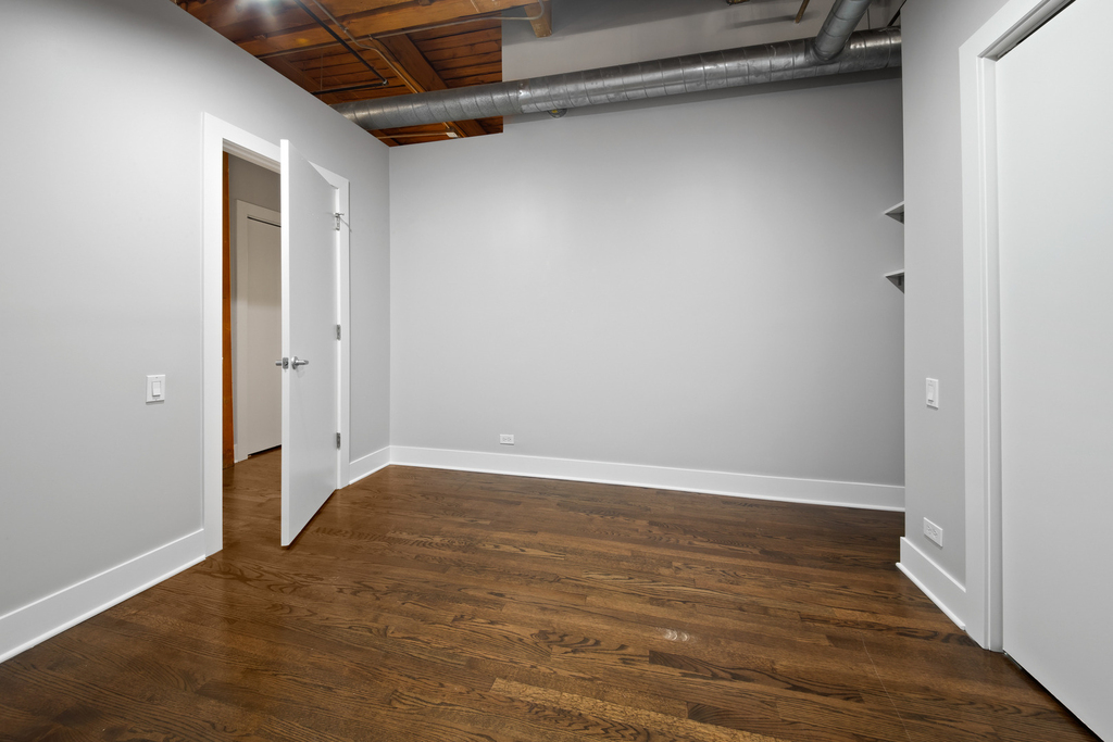 1017 W Washington Boulevard - Photo 12