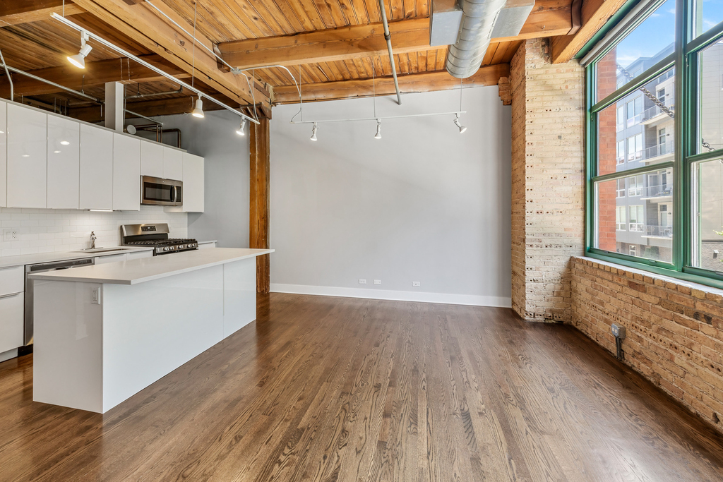 1017 W Washington Boulevard - Photo 3