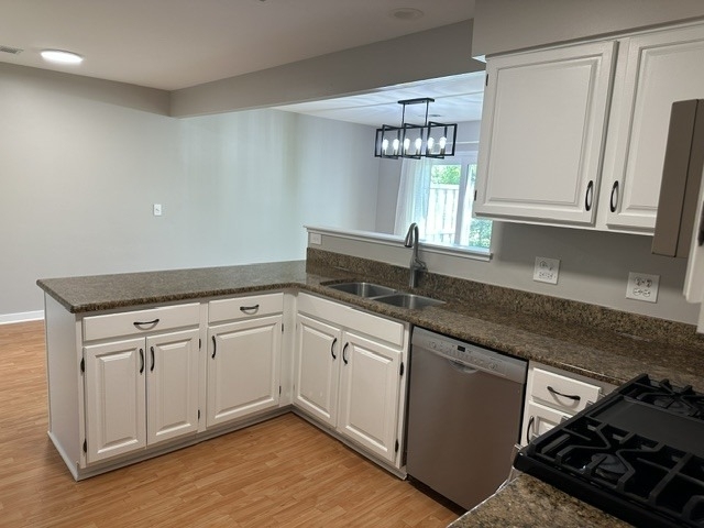2343 Hamilton Place - Photo 3