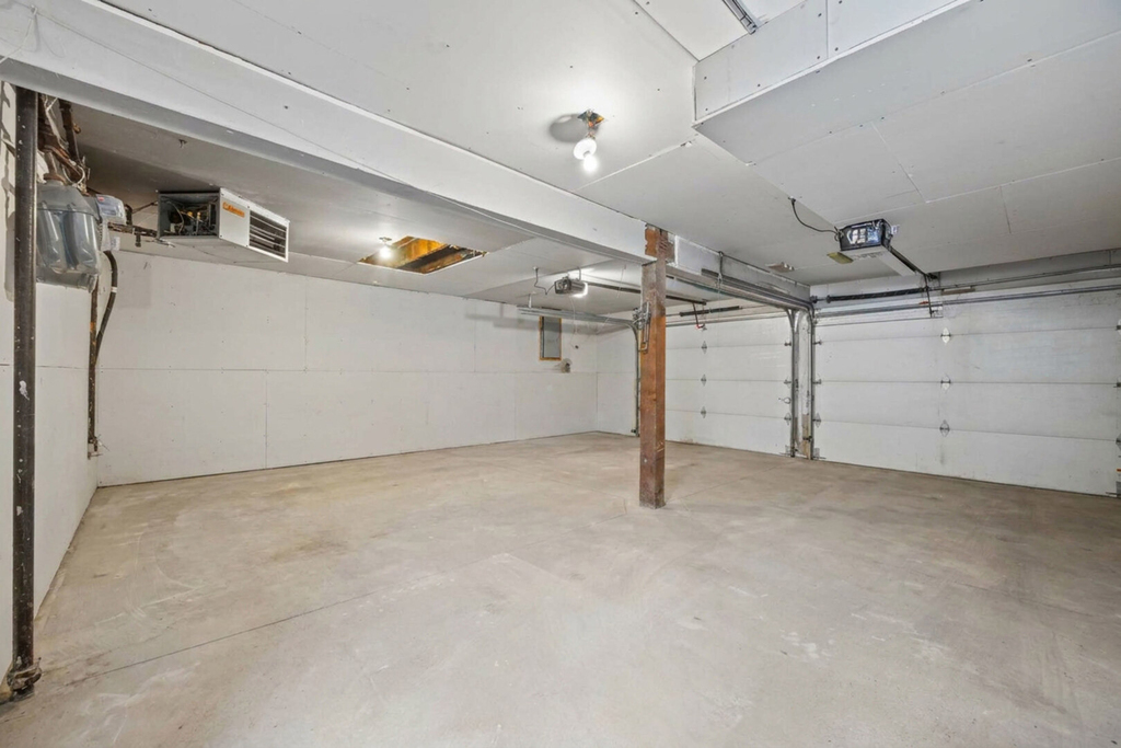 3339 N Kenmore Avenue - Photo 15