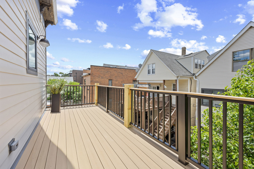 3339 N Kenmore Avenue - Photo 14