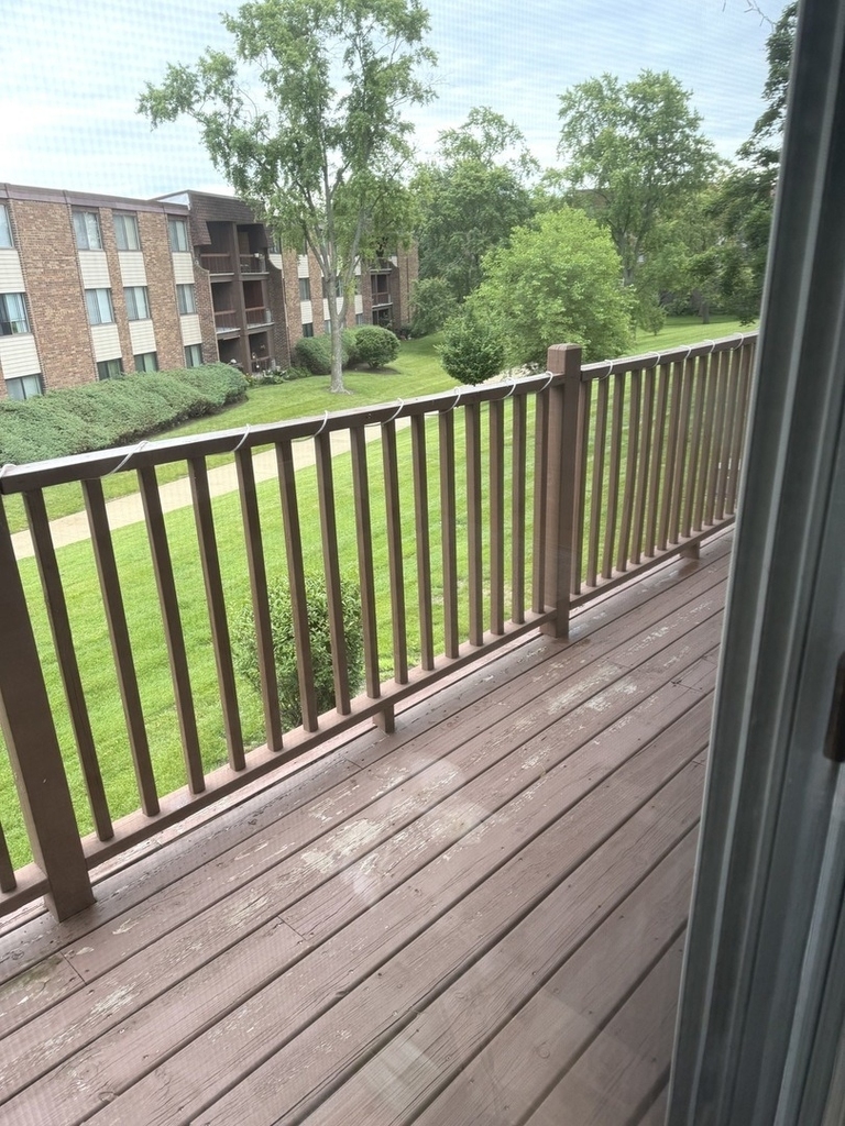385 Sandhurst Circle - Photo 17