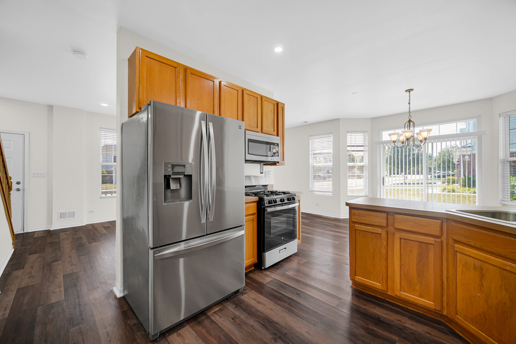 191 Willoughby Court - Photo 12