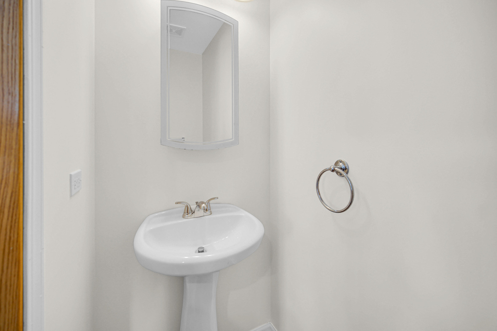 191 Willoughby Court - Photo 27
