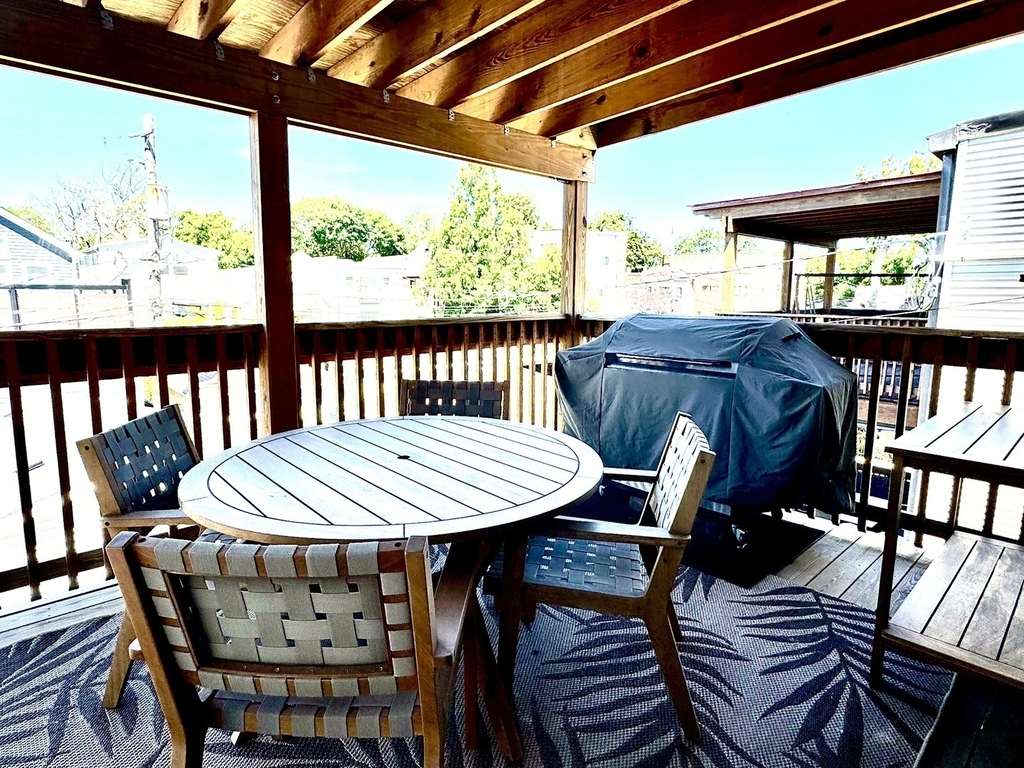 2424 N Mozart Street - Photo 27