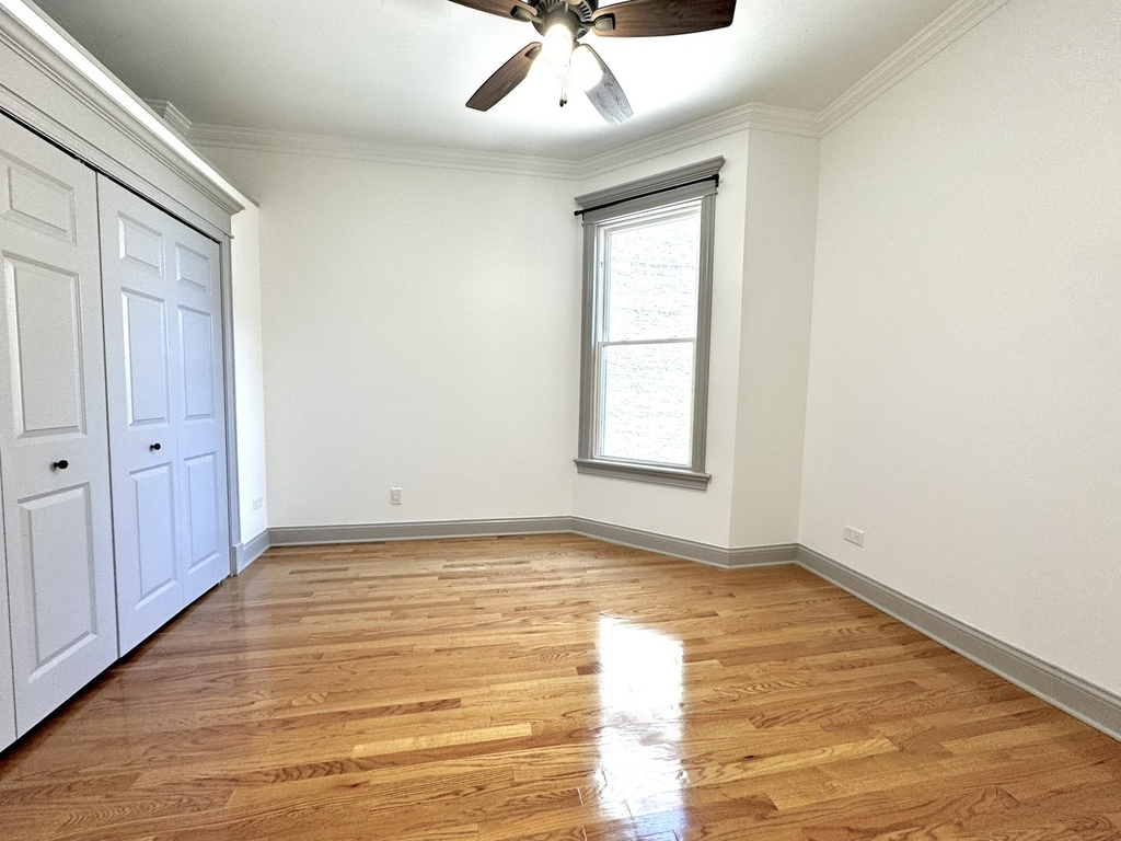 2424 N Mozart Street - Photo 12