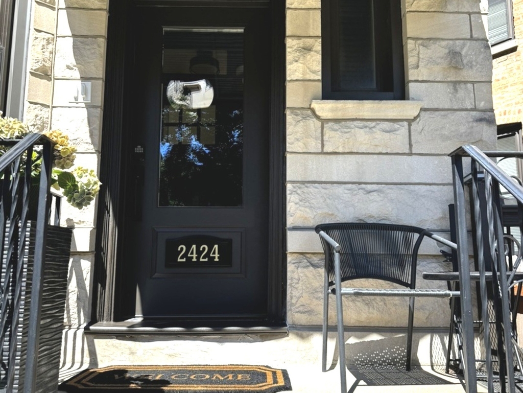 2424 N Mozart Street - Photo 1