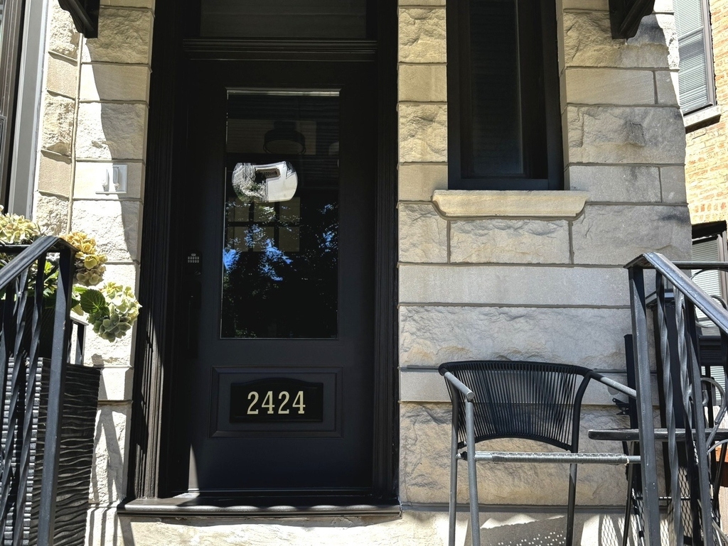 2424 N Mozart Street - Photo 1