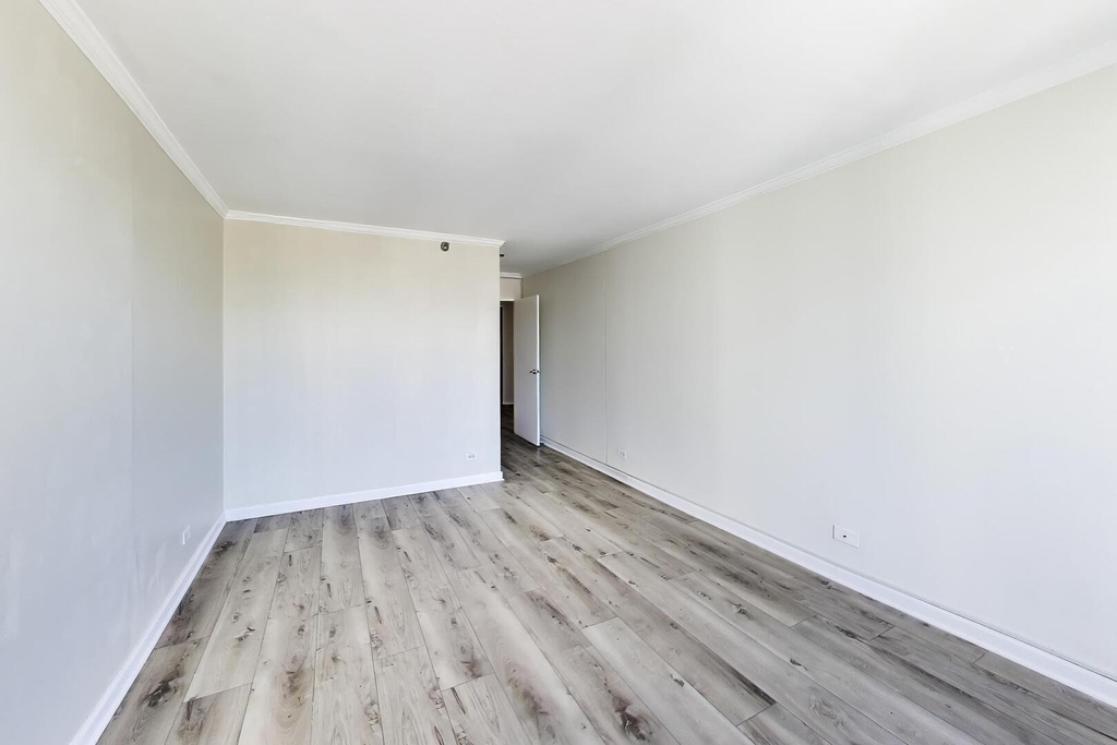 440 N Wabash Avenue - Photo 23