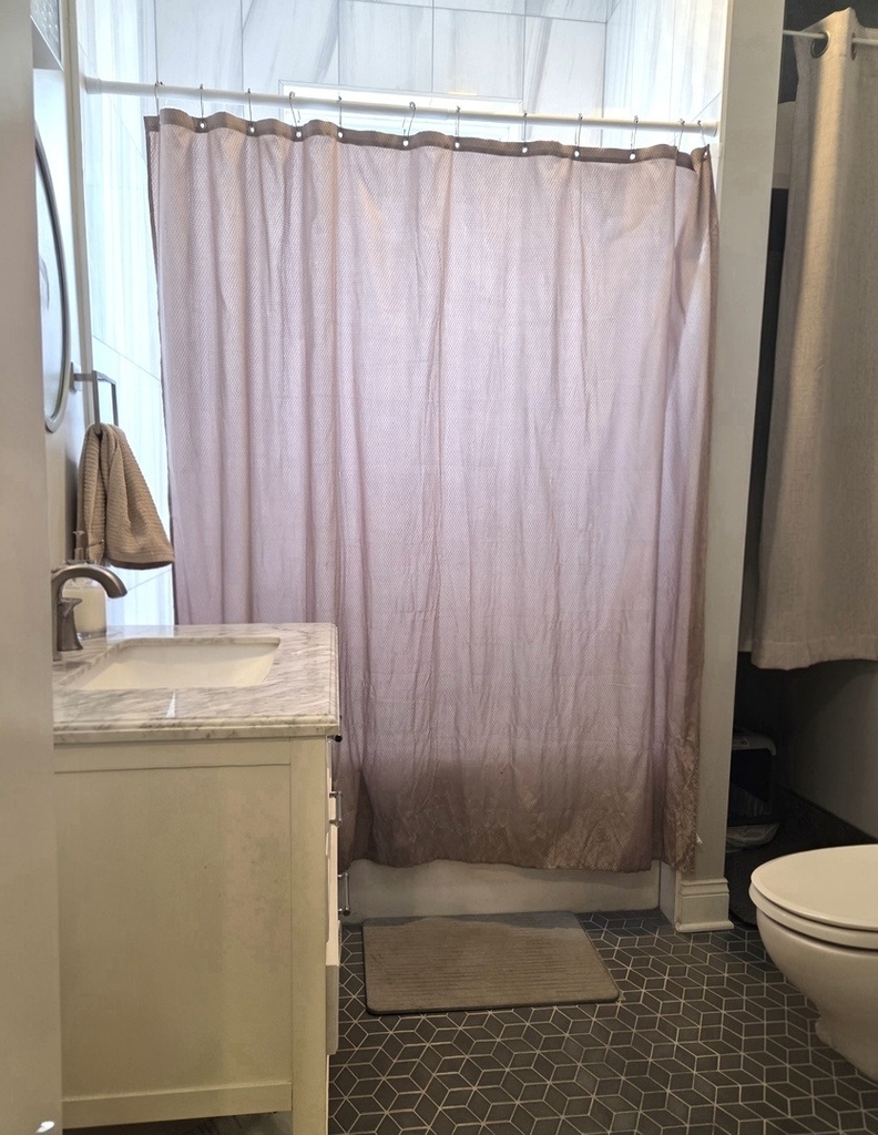2726 W Haddon Avenue - Photo 11