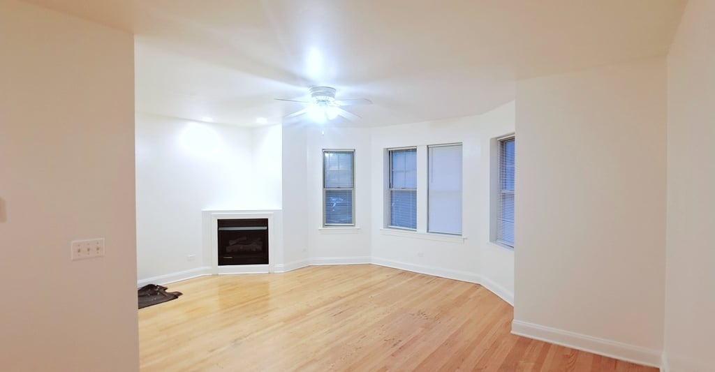 6452 N Bell Avenue - Photo 1