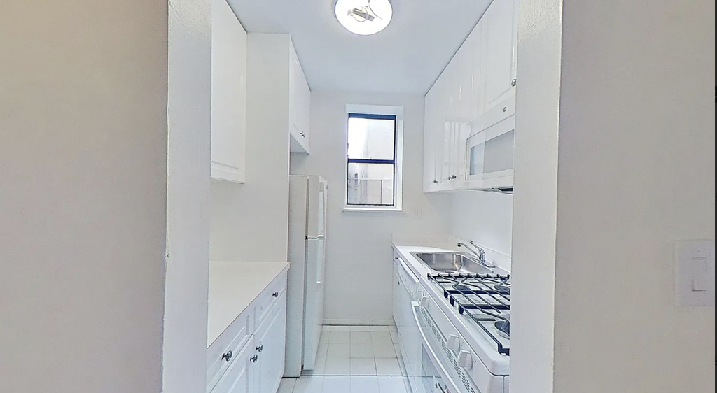 3 West 52nd Street - Photo 6