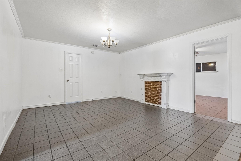 7119 Long Point Road - Photo 3