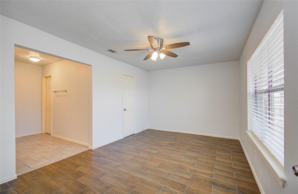 2702 Fir Crest Court - Photo 12