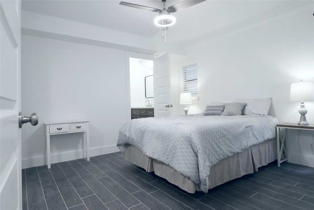 412 Pacific Street - Photo 10