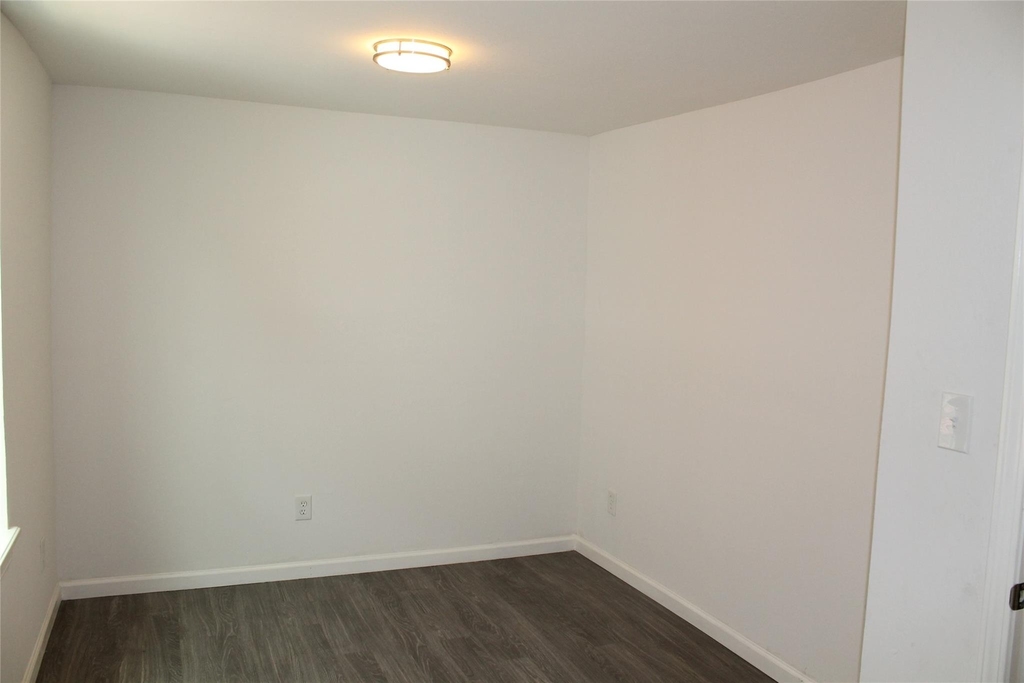 1015 30th Street - Photo 14