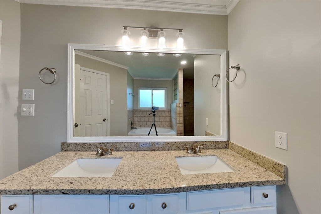 3407 Fort Richmond Drive - Photo 9