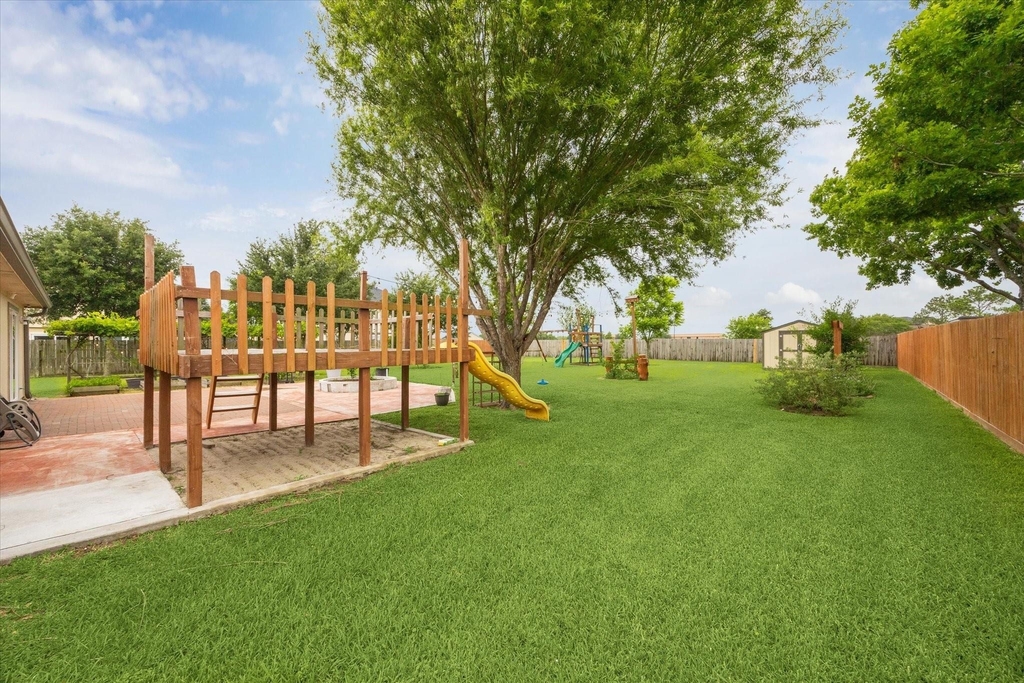 3402 Fox Court - Photo 0