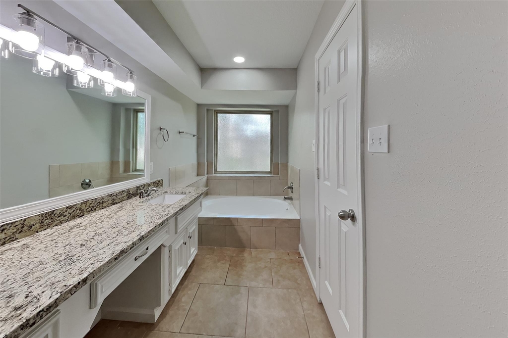 18330 Ella Boulevard - Photo 9