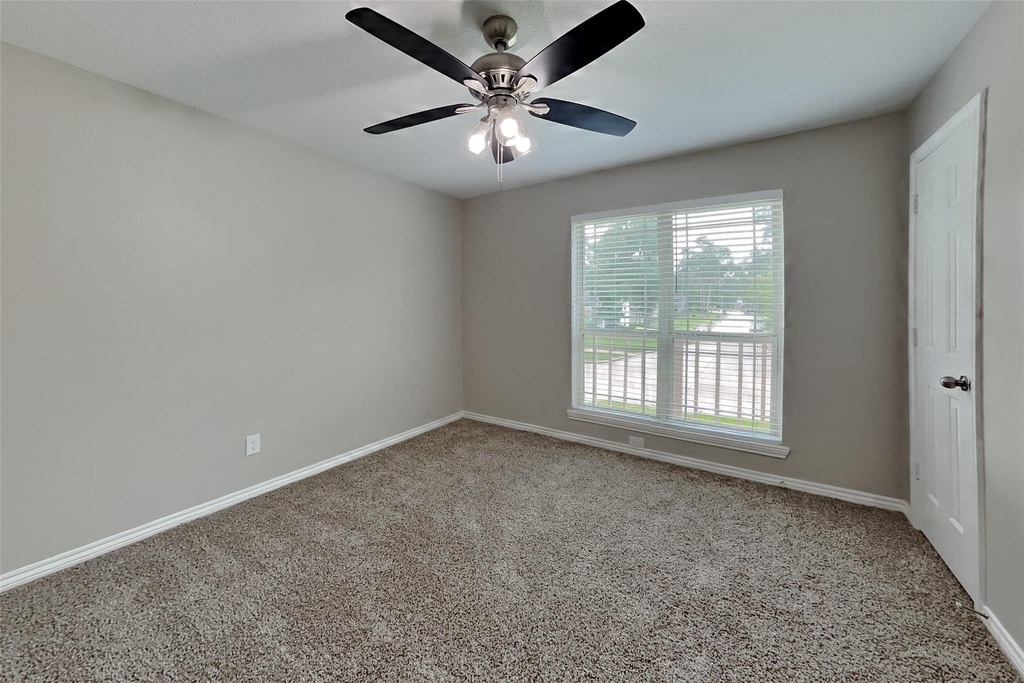 18330 Ella Boulevard - Photo 11