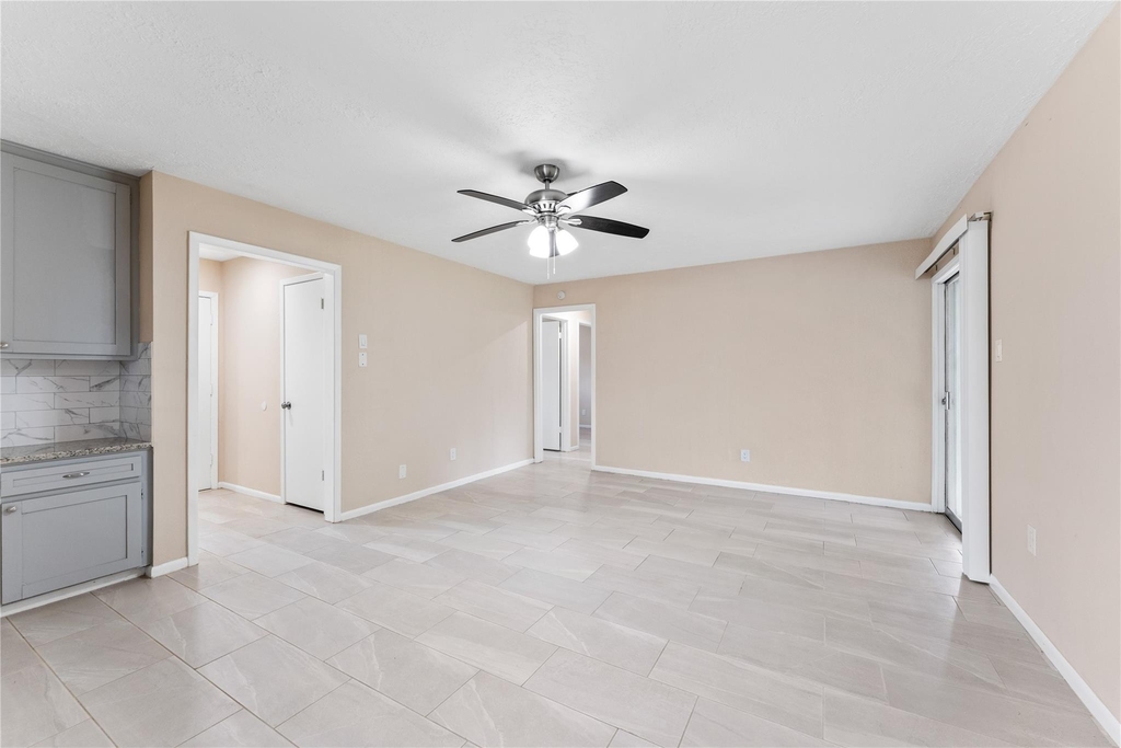 1431 Epsilon Street - Photo 5