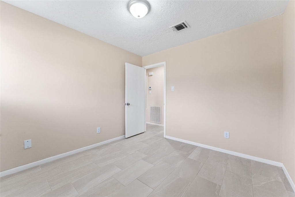 1431 Epsilon Street - Photo 16