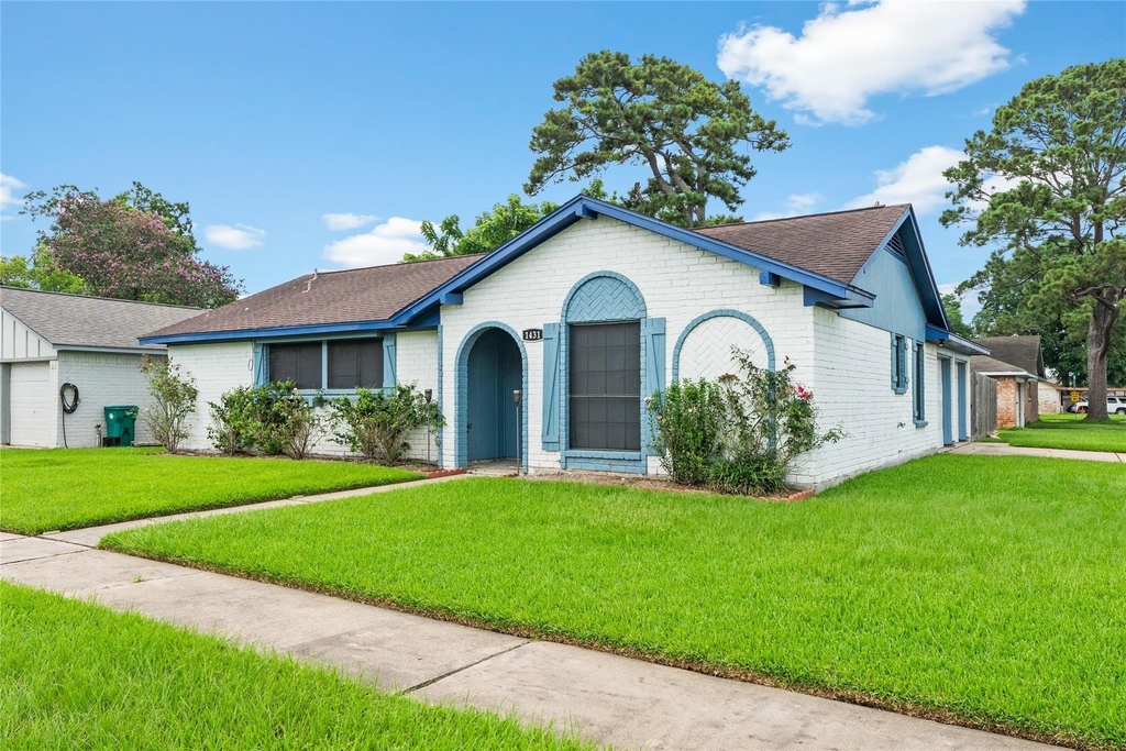 1431 Epsilon Street - Photo 2