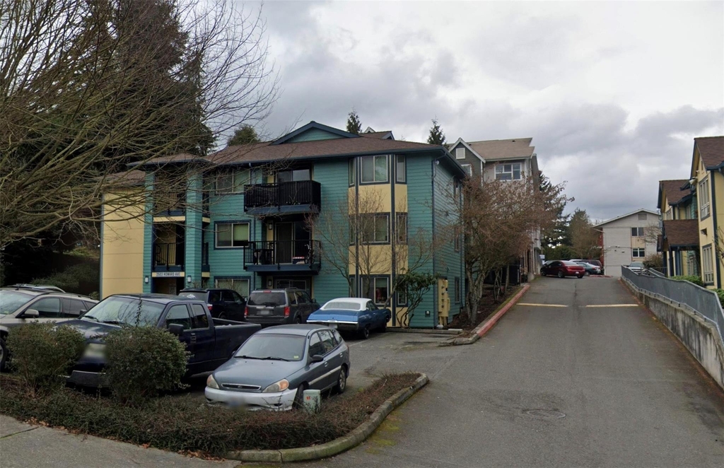 2503 Howard Ave - Photo 0