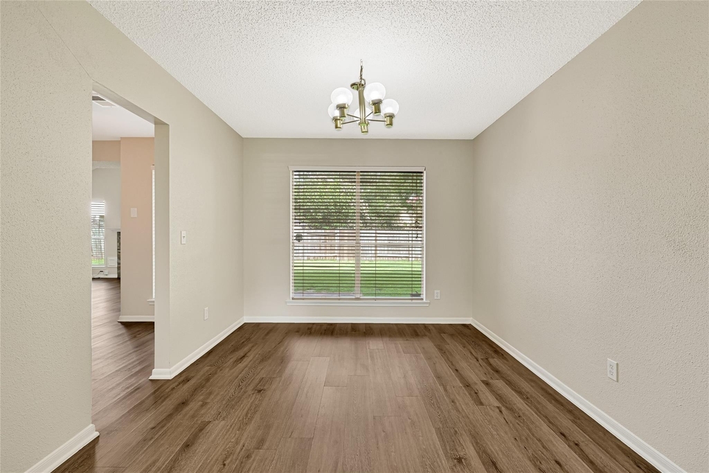 4010 Spring Garden Drive - Photo 4