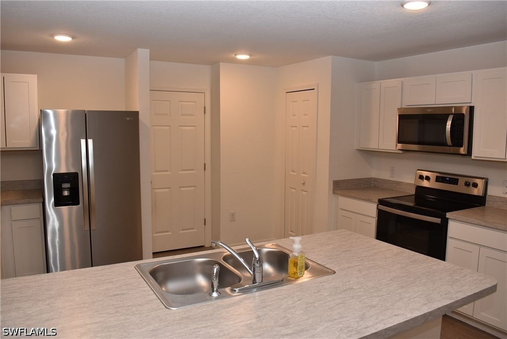 18080 Dublin Avenue - Photo 2