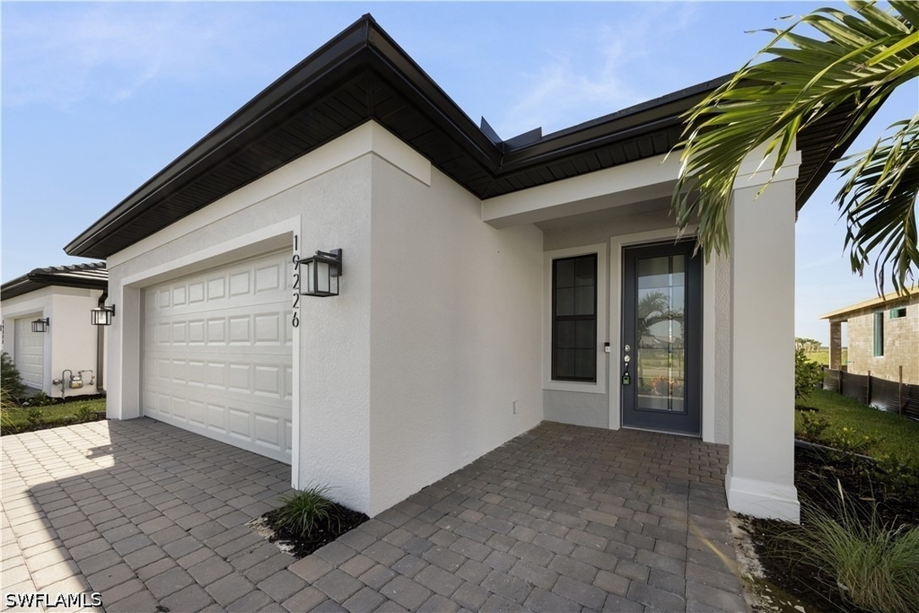 19226 Hinkley Drive - Photo 5